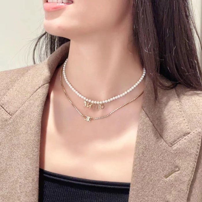 日本未入荷 Celineセリーヌ コピー ネックレス