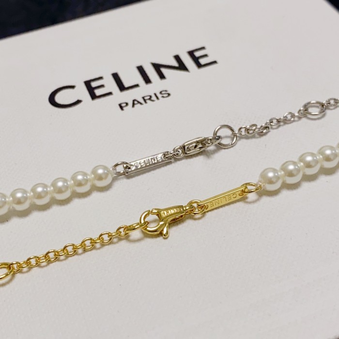 日本未入荷 Celineセリーヌ コピー ネックレス