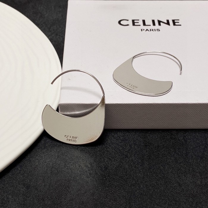 新作 Celineセリーヌ コピー イアリング2色