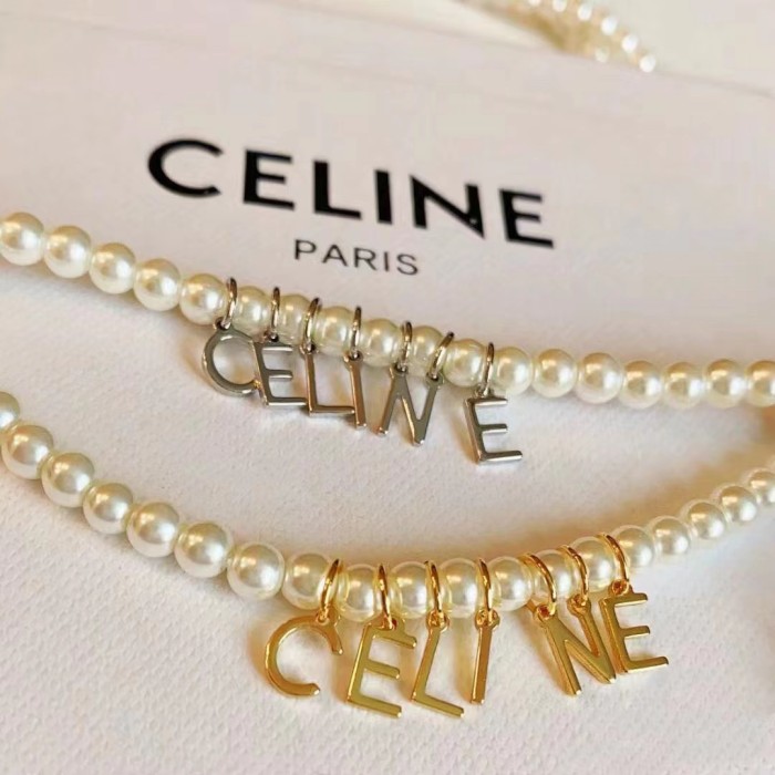日本未入荷 Celineセリーヌ コピー ネックレス