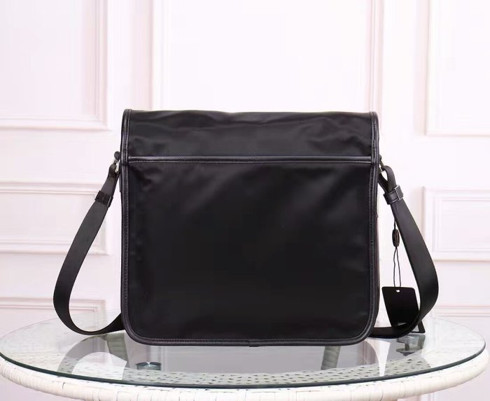 【話題商品！】Pradaプラダ n級品 メンズショルダーバック