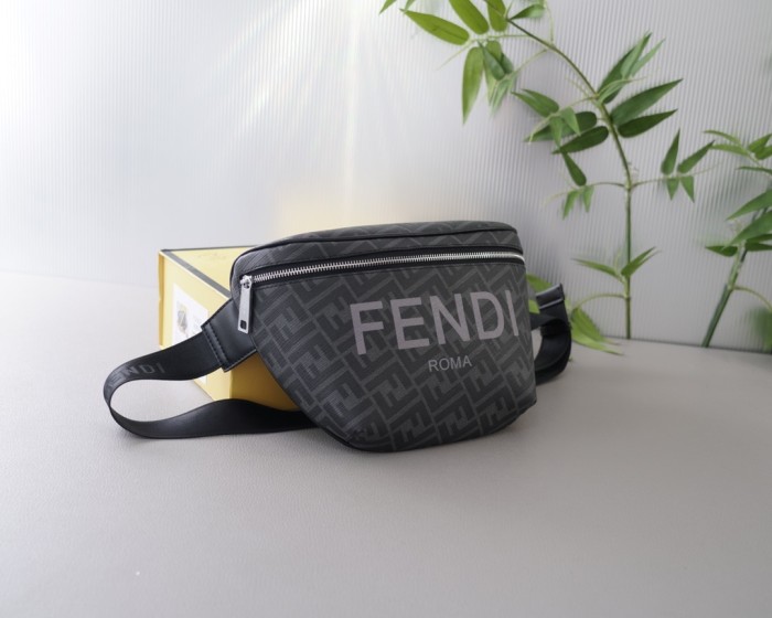 日本未入荷 Fendiフェンディ コピー メンズショルダーバック