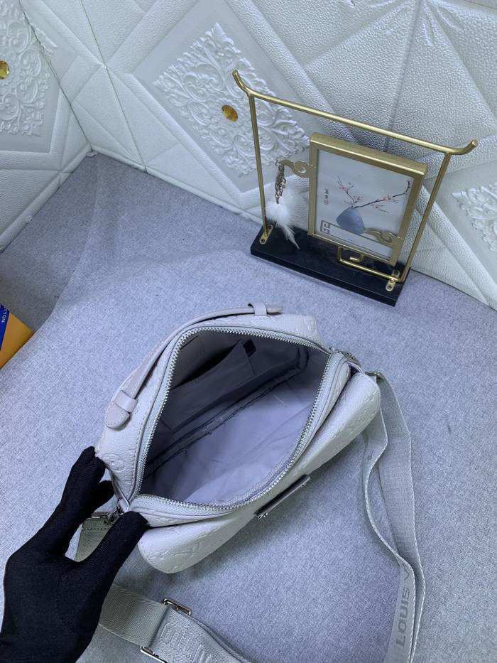 日本未入荷 Louis vuittonルイヴィトン コピーおすすめ ショルダーバッグ