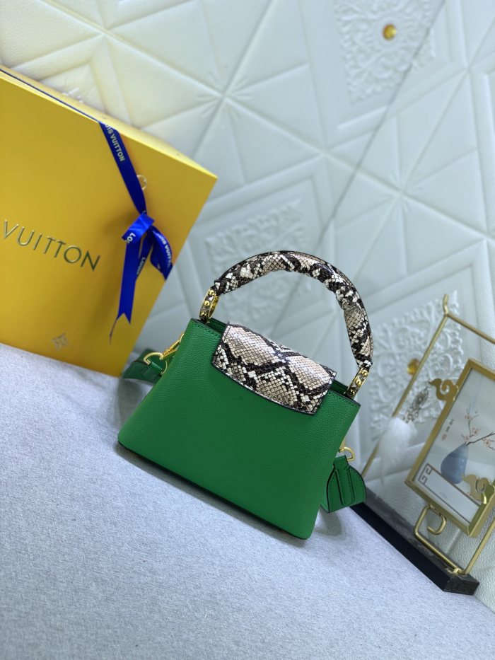 超奇跡の入荷☆ Louis vuittonルイヴィトン 激安通販 ショルダーバッグ