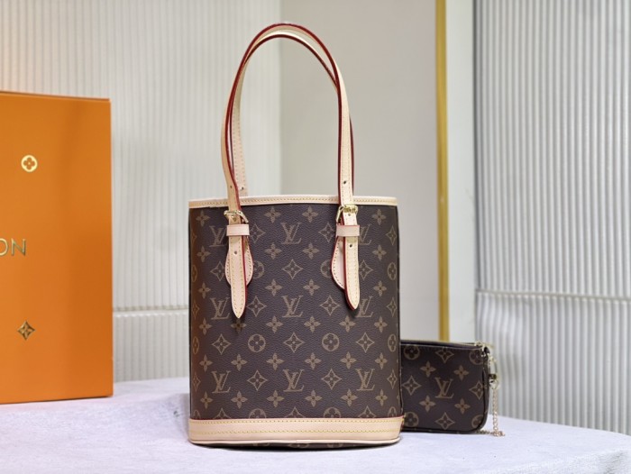 【話題商品！】Louis vuittonルイヴィトン 偽物通販 ショルダーバッグ