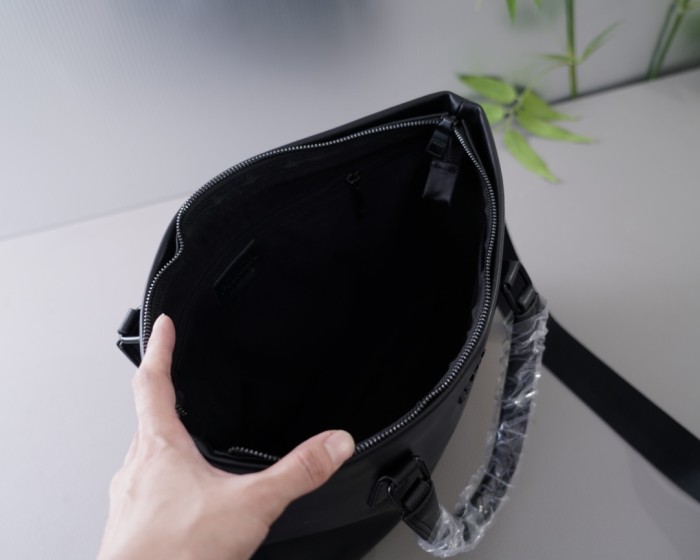 【限定】Pradaプラダ n級品 メンズハンドバック