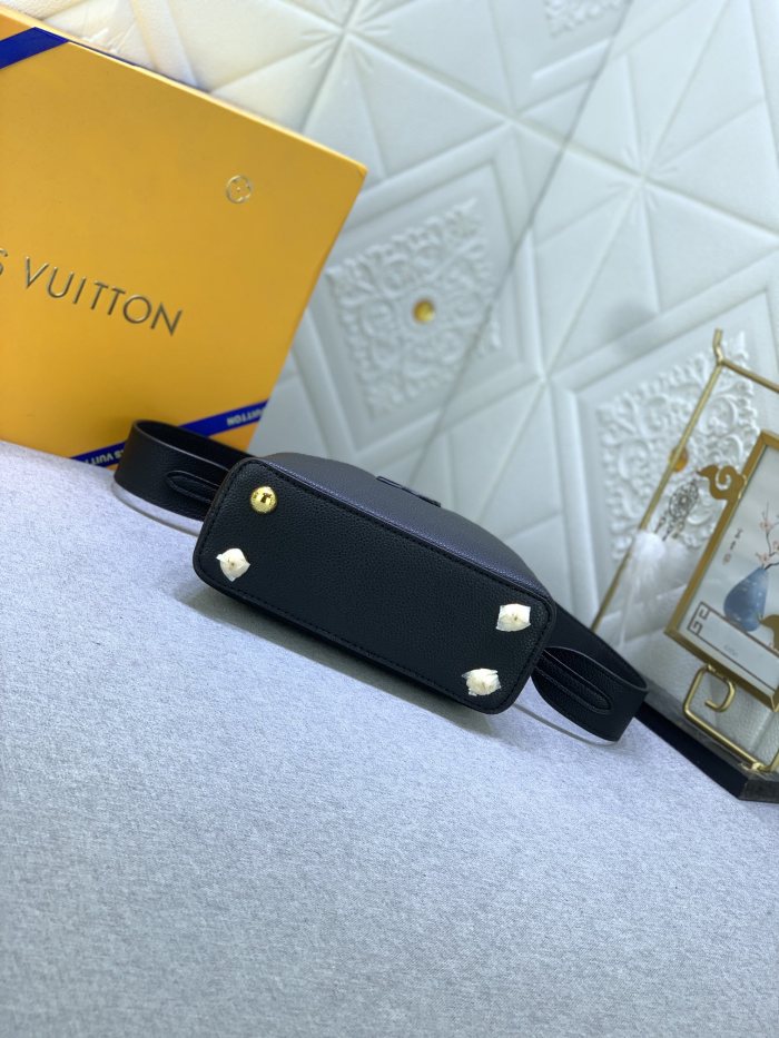 使い勝手良し Louis vuittonルイヴィトン コピー ショルダーバッグ