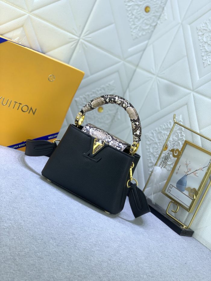 使い勝手良し Louis vuittonルイヴィトン コピー ショルダーバッグ