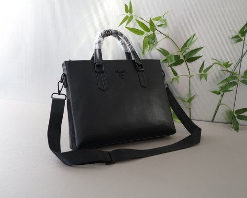【限定】Pradaプラダ n級品 メンズハンドバック