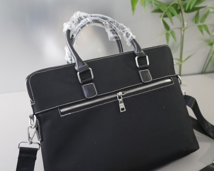 【話題商品！】Pradaプラダ スーパーコピー メンズショルダーバック