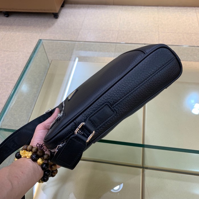 【限定】 Pradaプラダ 激安通販 メンズショルダーバック