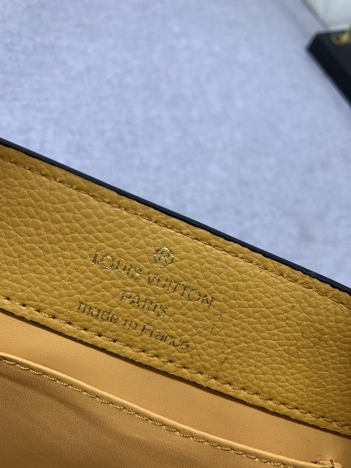 追跡付 Louis vuittonルイヴィトン コピーおすすめ ショルダーバッグ