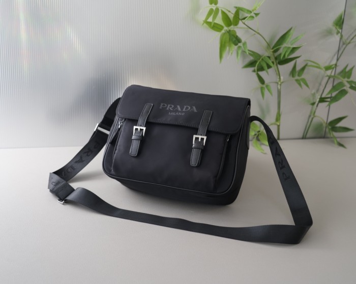 追跡付 Pradaプラダ スーパーコピーメンズショルダーバック