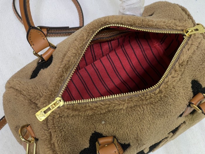 超奇跡の入荷☆ Louis vuittonルイヴィトン コピー ショルダーバッグ
