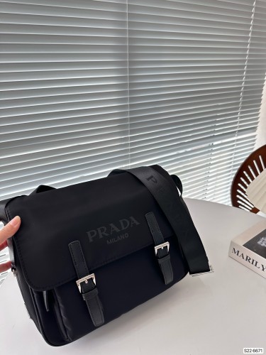 【話題商品！】Pradaプラダ スーパーコピー レディースショルダーバック