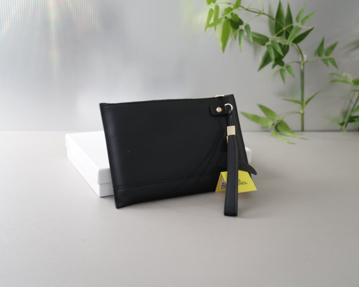 日本未入荷 Fendiフェンディ激安通販 ハンドバック