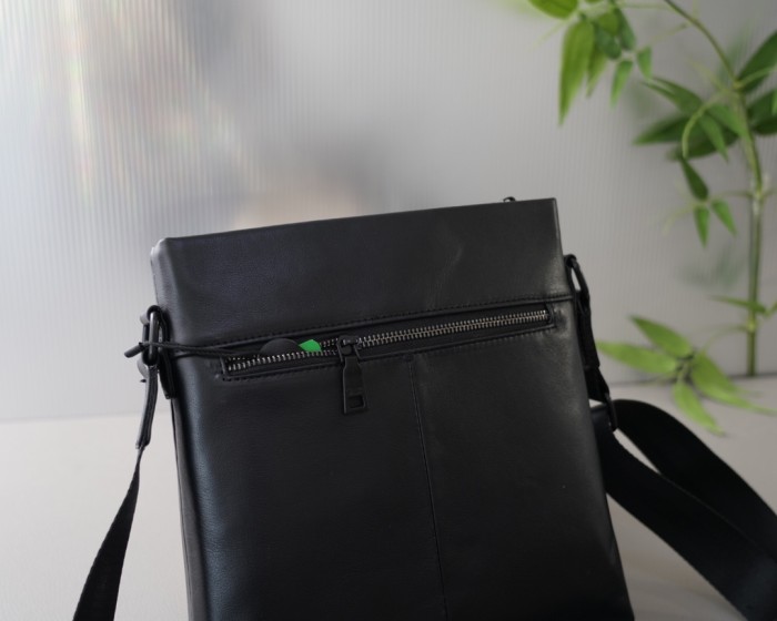 【話題商品！】Pradaプラダ コピーおすすめ メンズショルダーバック