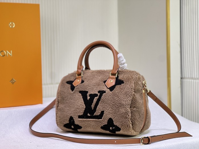 超奇跡の入荷☆ Louis vuittonルイヴィトン コピー ショルダーバッグ