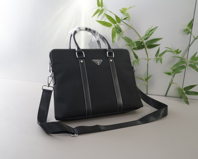【話題商品！】Pradaプラダ スーパーコピー メンズショルダーバック