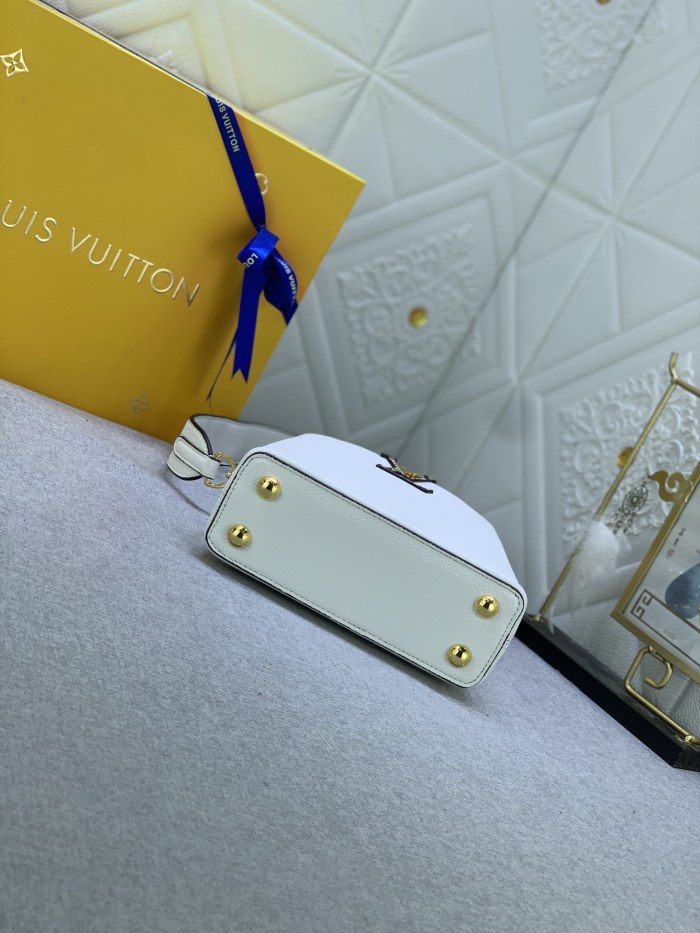 【話題商品！】Louis vuittonルイヴィトン 激安偽物 ショルダーバッグ