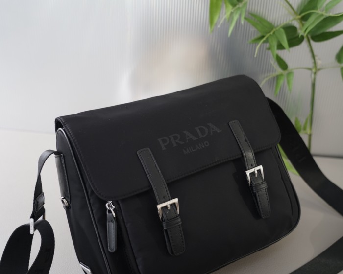 追跡付 Pradaプラダ スーパーコピーメンズショルダーバック