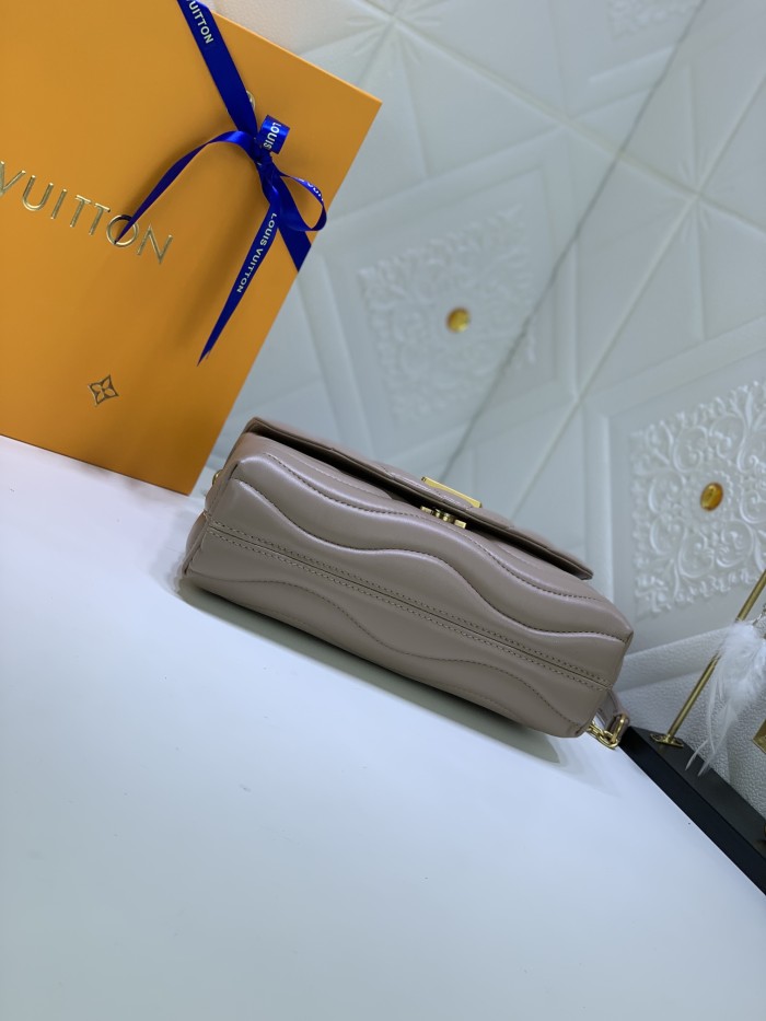 使い勝手良し Louis vuittonルイヴィトン スーパーコピー ショルダーバッグ