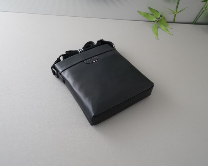 新作 Pradaプラダ 激安通販 メンズショルダーバック