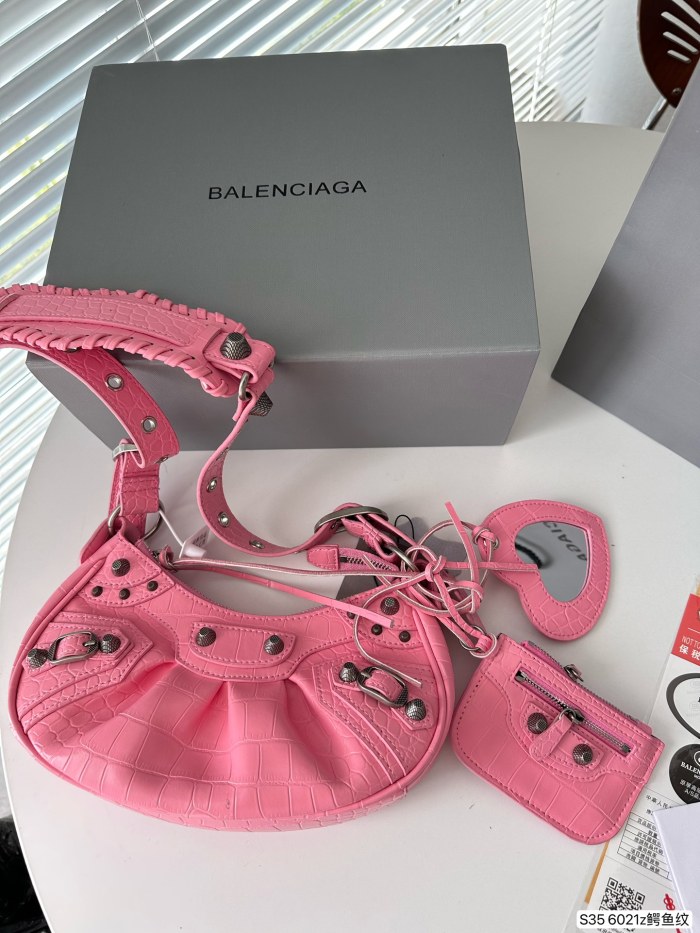★超人気 Balenciagaバレンシアガコピーおすすめ レディースショルダーバック