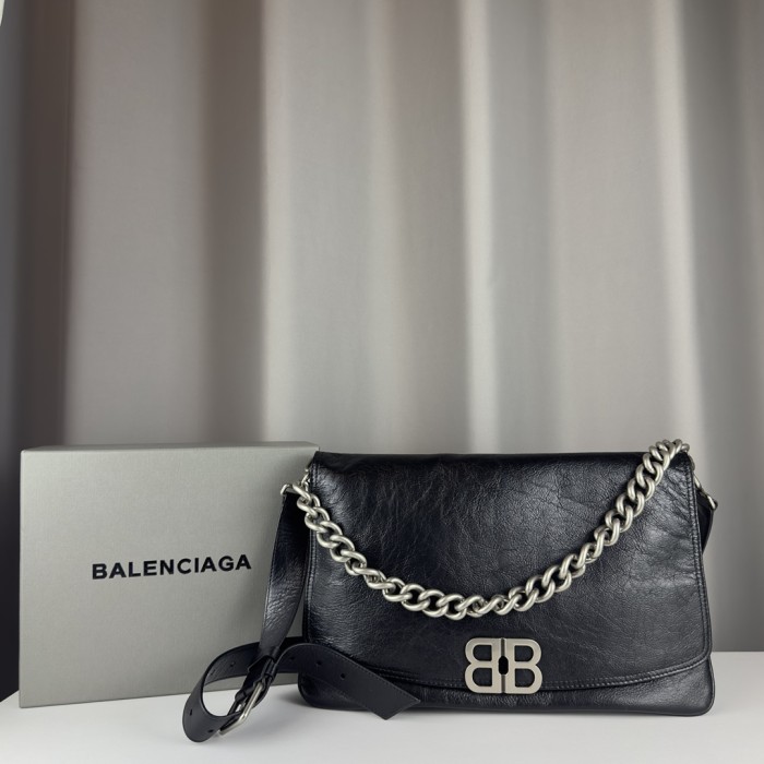 一目惚れ♪ Balenciagaバレンシアガn級品 レディースショルダーバック