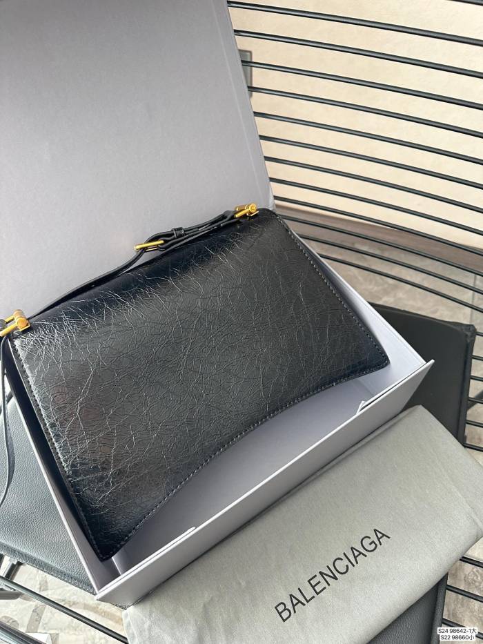 入手困難 Balenciagaバレンシアガコピーおすすめ レディースショルダーバック