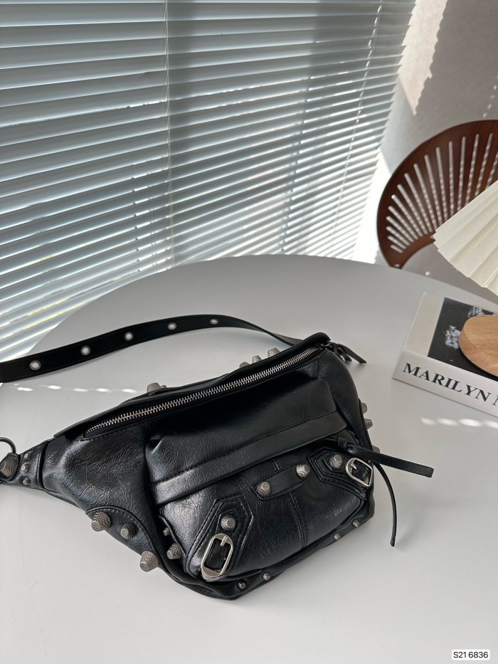 高品質 Balenciagaバレンシアガ激安偽物 レディースショルダーバック