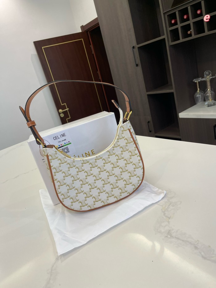使い勝手良し Celineセリーヌ n級品 レディースショルダーバック