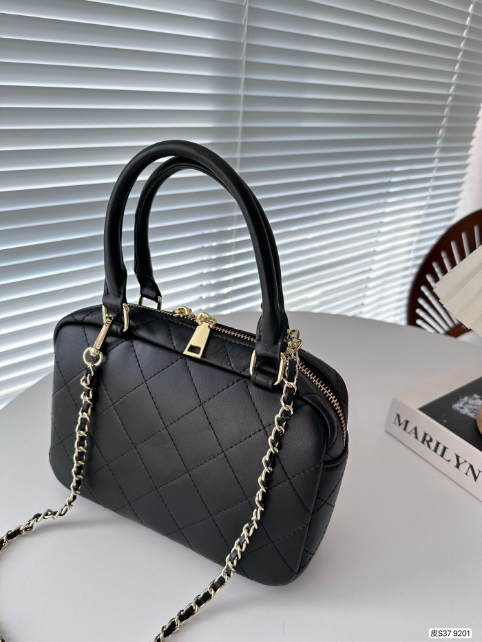 入手困難 Chanelシャネル 偽物通販 ショルダーバック