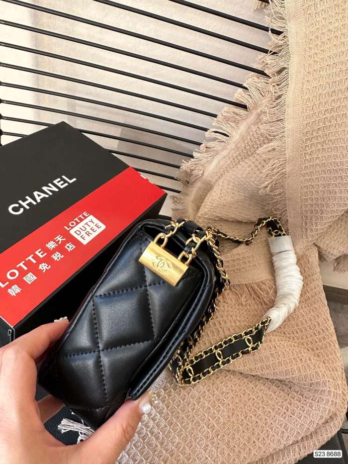 追跡付 Chanelシャネル スーパーコピー ショルダーバック