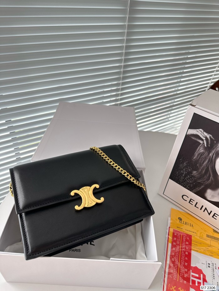 大人気 Celineセリーヌ n級品 レディースショルダーバック