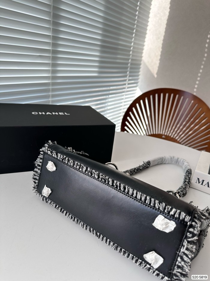 【話題商品！】Chanelシャネル コピー ショルダーバック