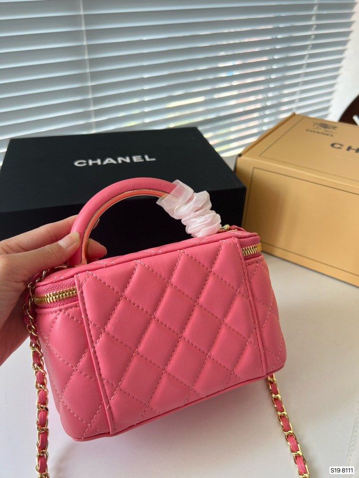 大人気 Chanelシャネル n級品 ショルダーバック