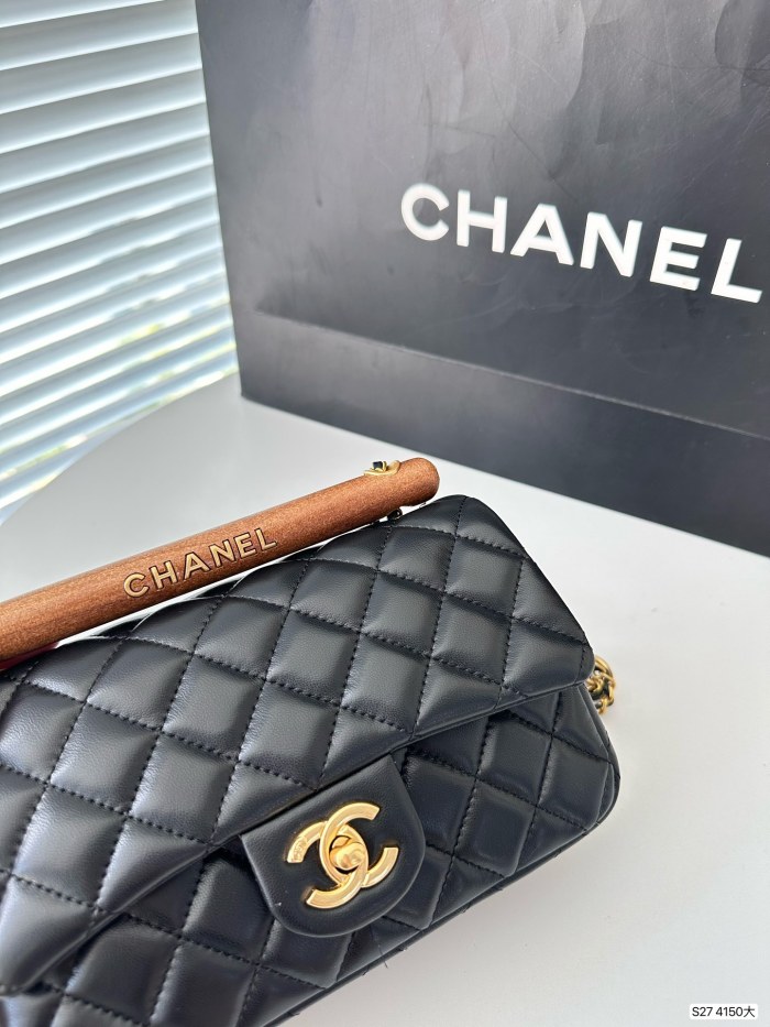 日本未入荷 Chanelシャネル 激安通販 ショルダーバック