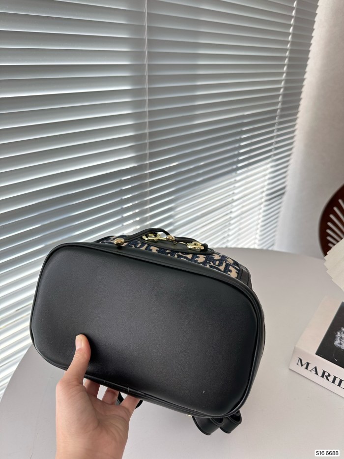 超奇跡の入荷☆ Diorディオール 偽物通販 レディース リュックバック