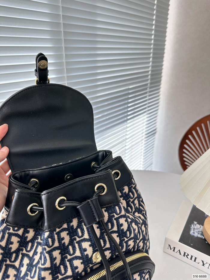 超奇跡の入荷☆ Diorディオール 偽物通販 レディース リュックバック