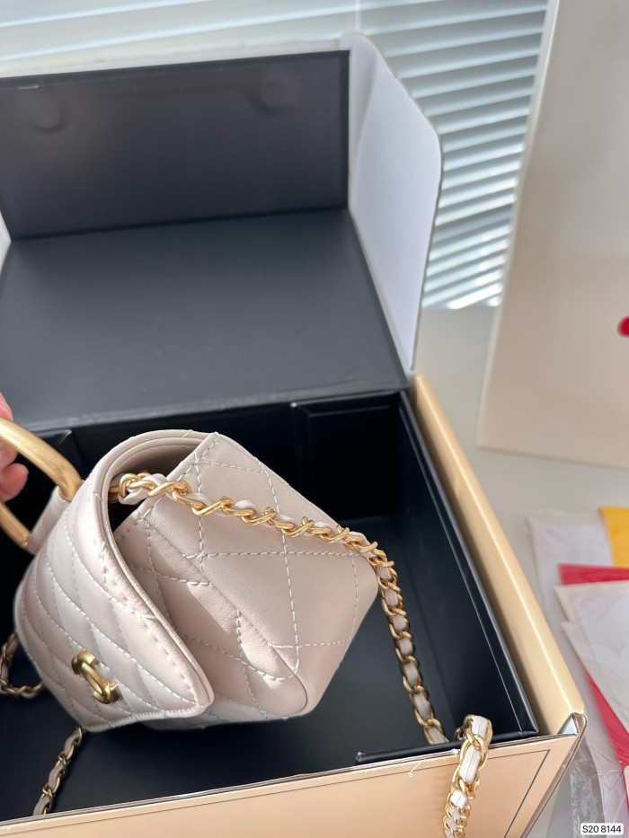 累積売上総額第１位！Chanelシャネル コピー ショルダーバック