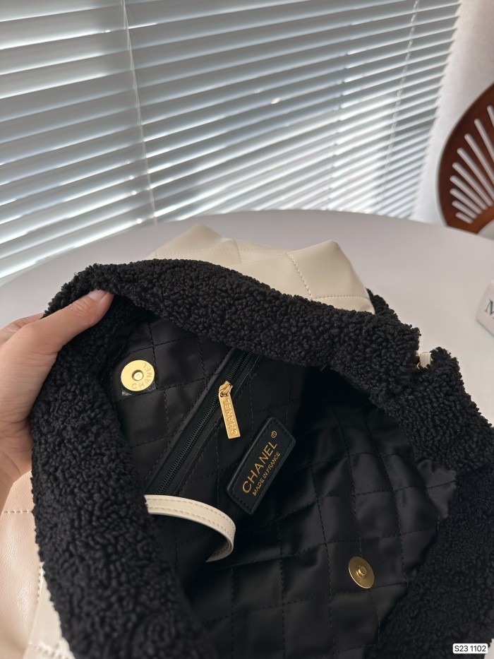 使い勝手良し Chanelシャネル スーパーコピー ショルダーバック