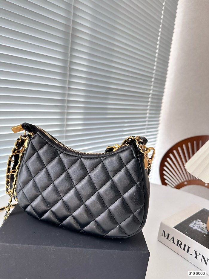 入手困難 Chanelシャネル 激安通販 ショルダーバック