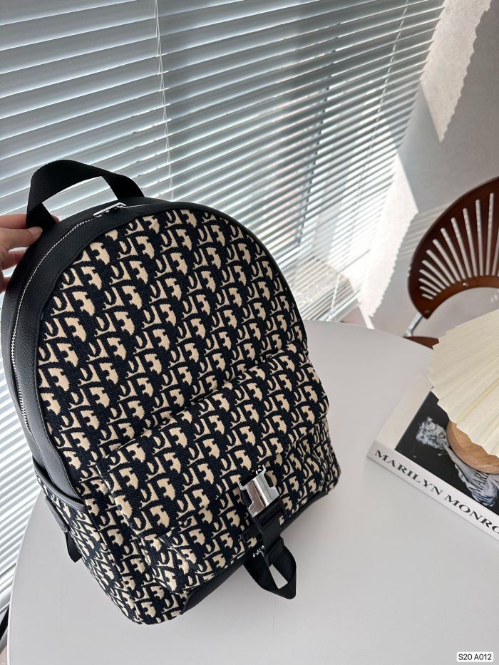 ★超人気 Diorディオール コピーおすすめ レディース リュックバック