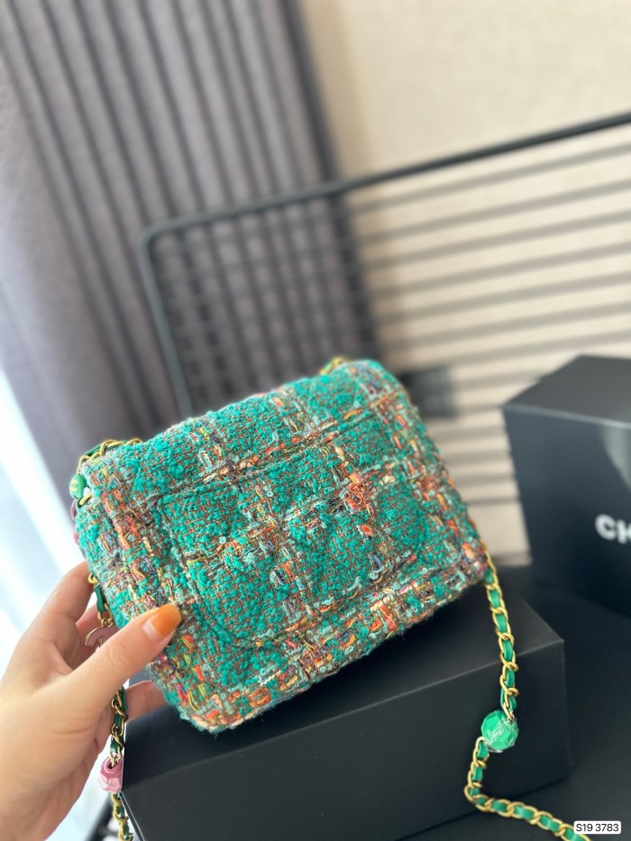 一目惚れ♪ Chanelシャネル スーパーコピー ショルダーバック