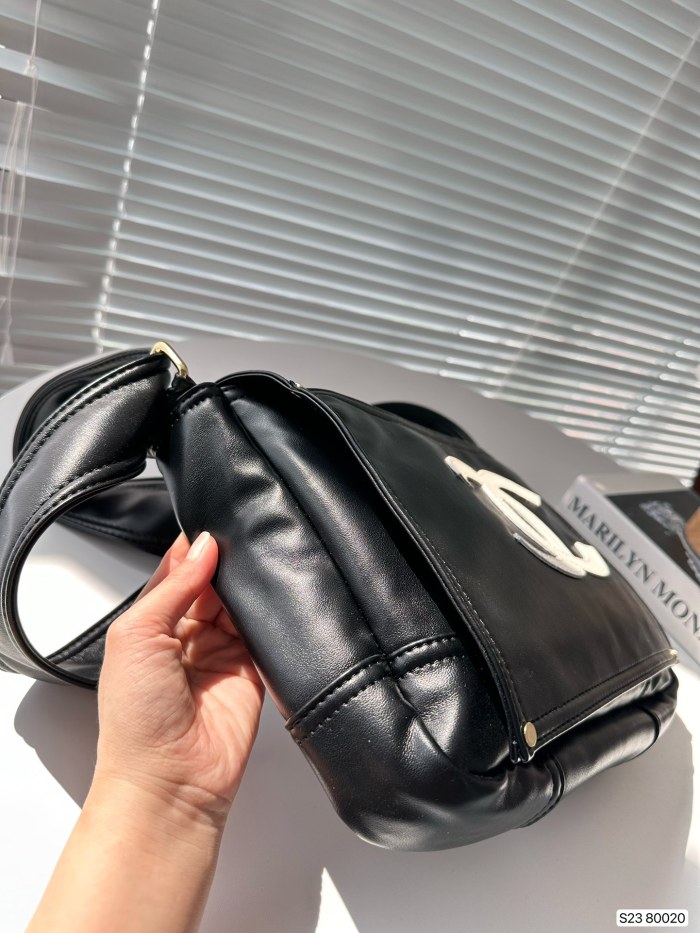 超奇跡の入荷☆ Chanelシャネル 激安偽物ショルダーバック
