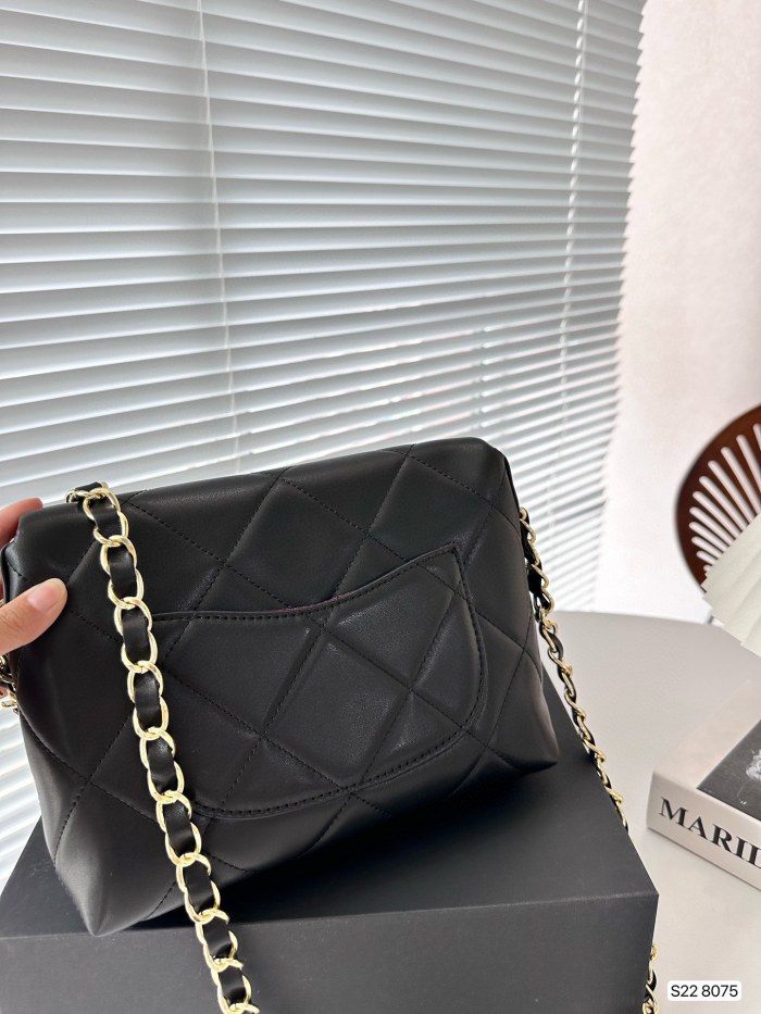 ★超人気 Chanelシャネル 激安偽物 ショルダーバック