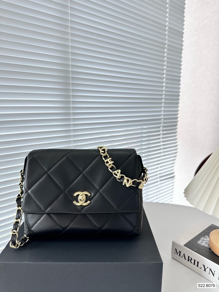 ★超人気 Chanelシャネル 激安偽物 ショルダーバック