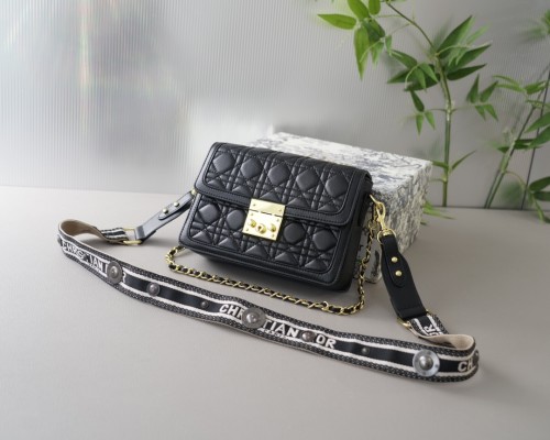 累積売上総額第１位！Diorディオール 激安通販 レディース ショルダーバック