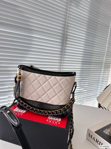 ★超人気 Chanelシャネル n級品 ショルダーバック